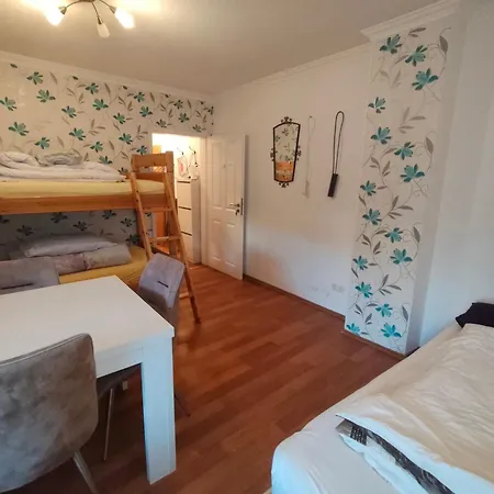 Auberge de jeunesse Fair-hostel *